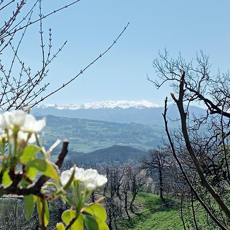 Bebbio Casale Monte Valestra B&B 외부 사진