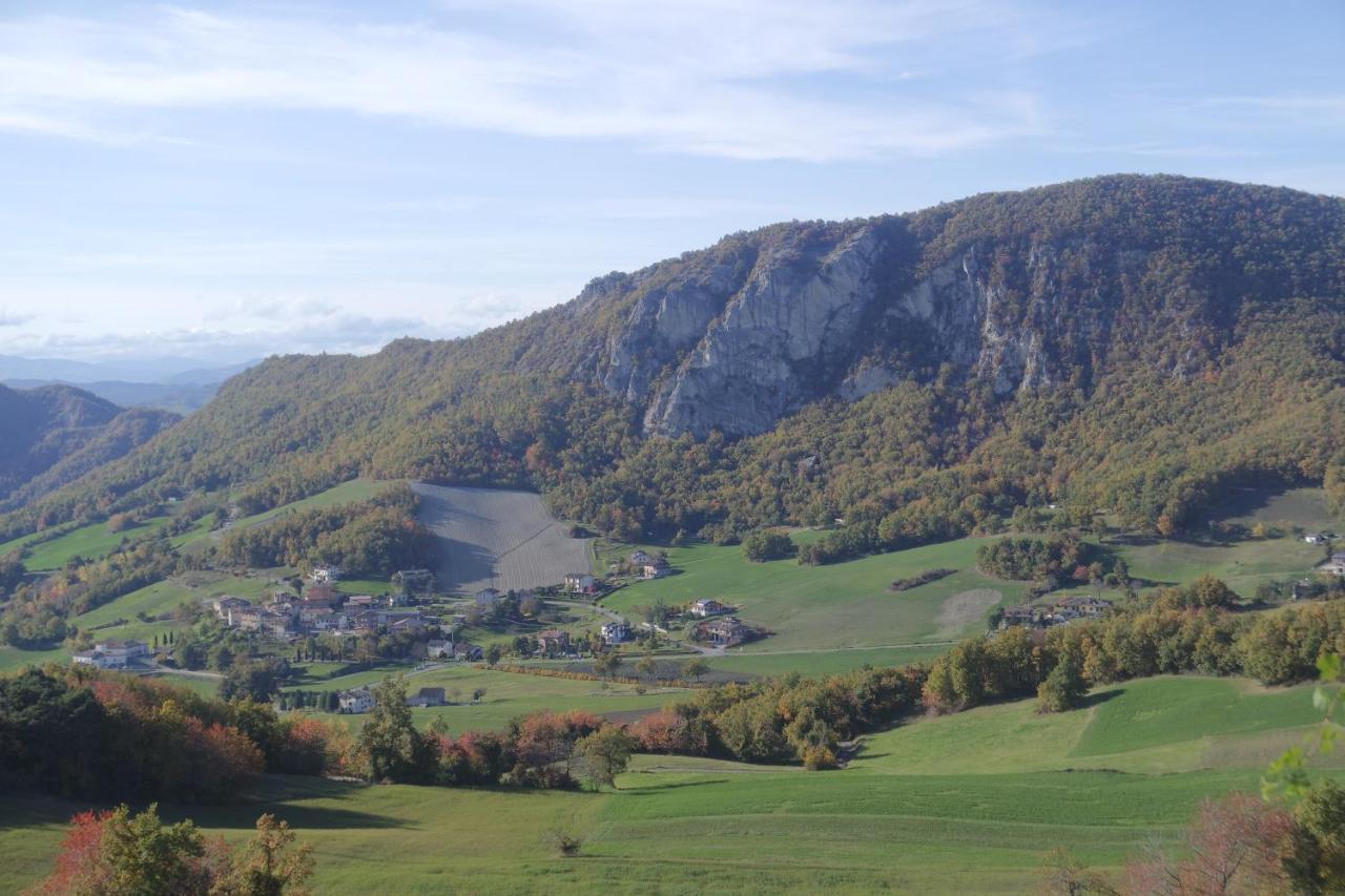 Bebbio Casale Monte Valestra B&B 외부 사진
