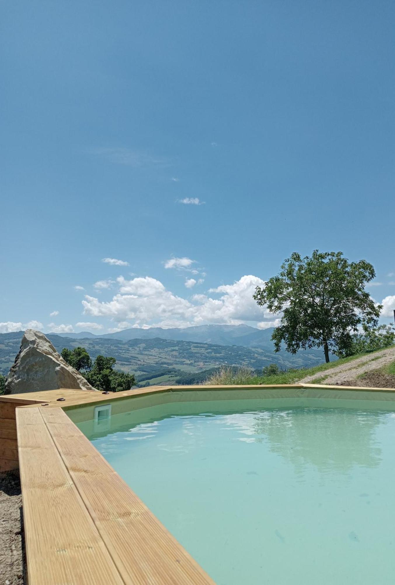 Bebbio Casale Monte Valestra B&B 외부 사진